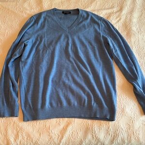 Banana Republic 100% merino wool v neck sweater light blue size XL